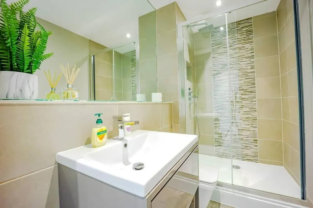Apartment Hazelnut Seafront One Bedroom Bn1Gre25 Hove Großbritannien